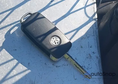 2018 Volkswagen Jetta 1.4T Se/1.4T Wolfsburg Edition z USA, uszkodzony, nr VIN 3VWDB7AJ2JM211319